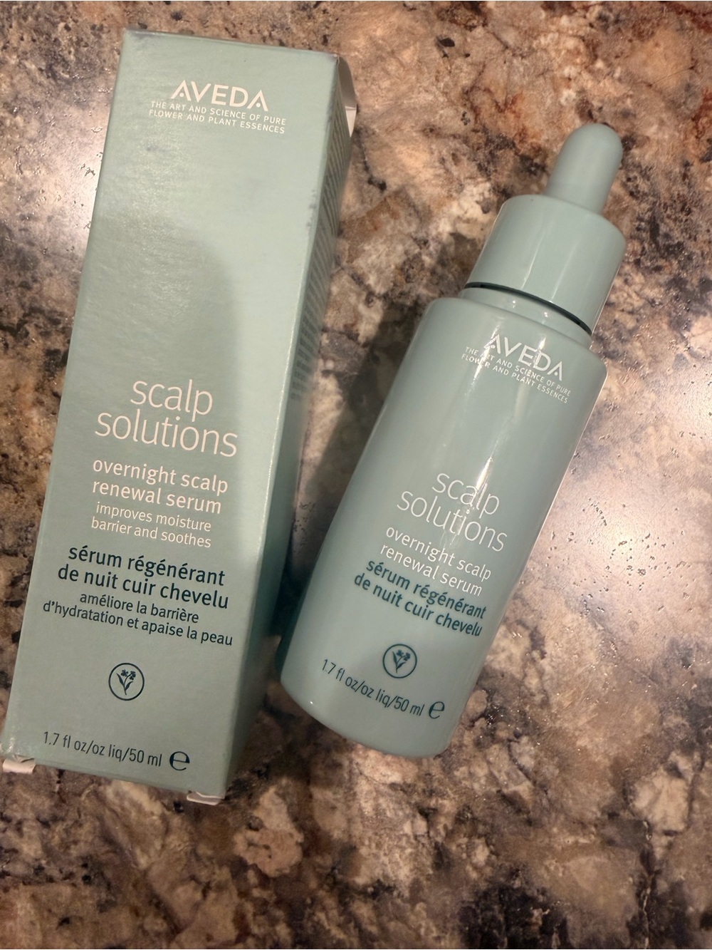 AVEDA Scalp Solutions Overnight Renewal Serum - Sage Green